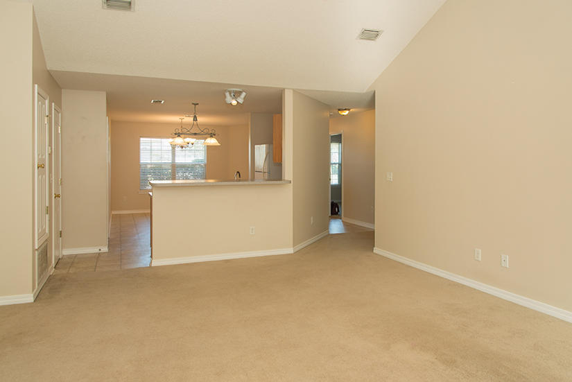 VICTORIA PARK - Residential Lease