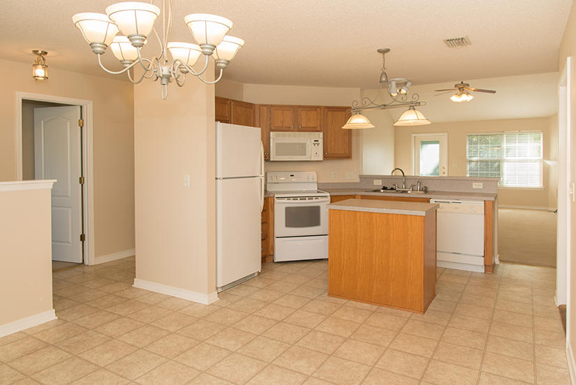 VICTORIA PARK - Residential Lease