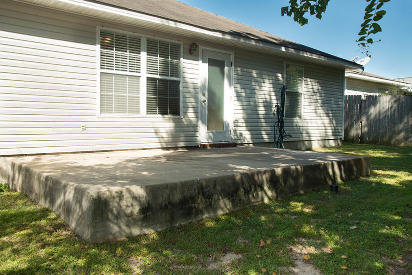 VICTORIA PARK - Residential Lease