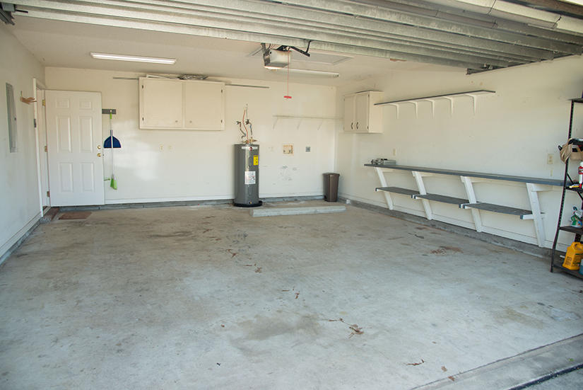 VICTORIA PARK - Residential Lease