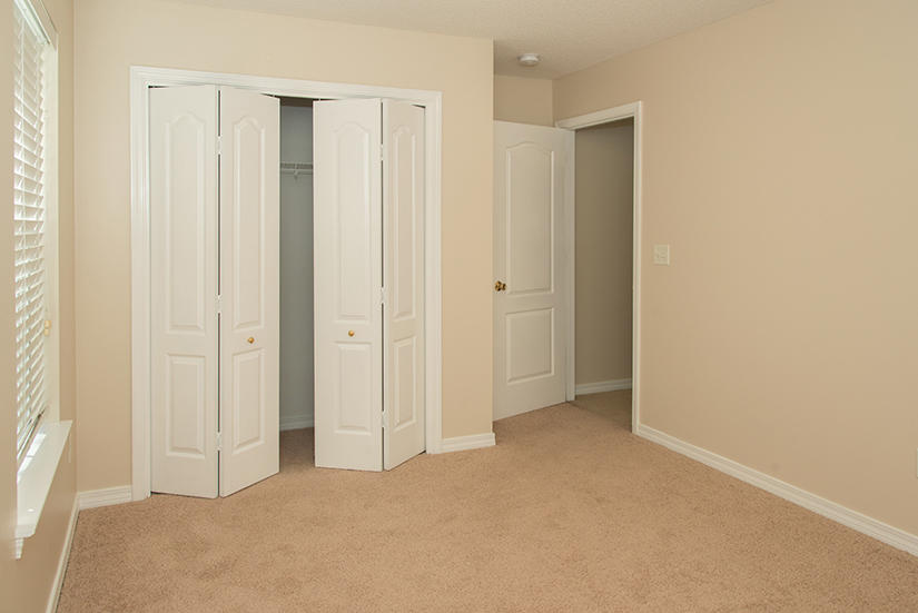 VICTORIA PARK - Residential Lease