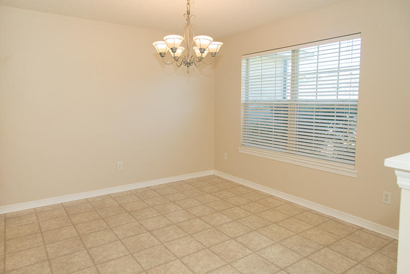 VICTORIA PARK - Residential Lease