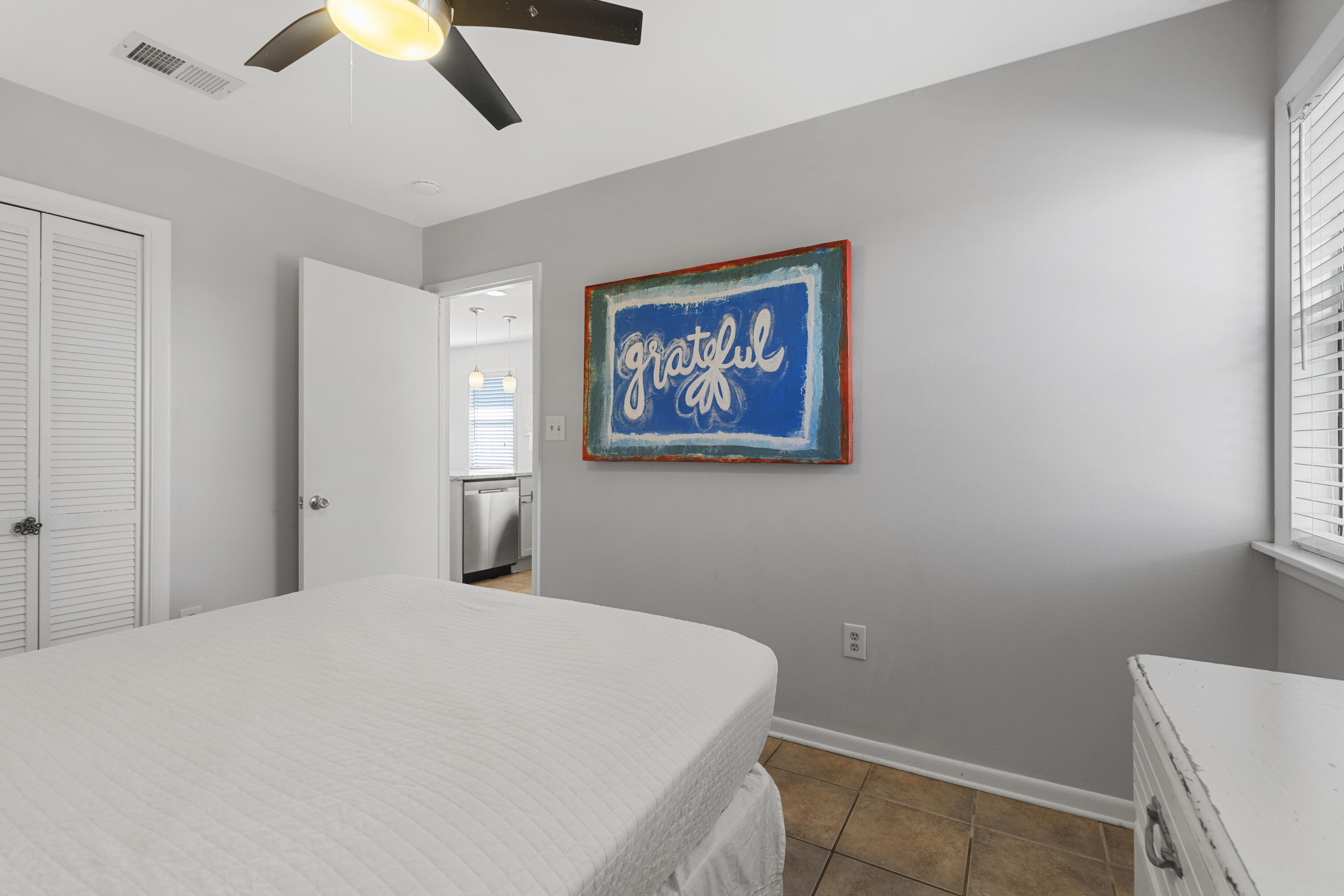 BEACHWOOD VILLAS CONDO - Residential