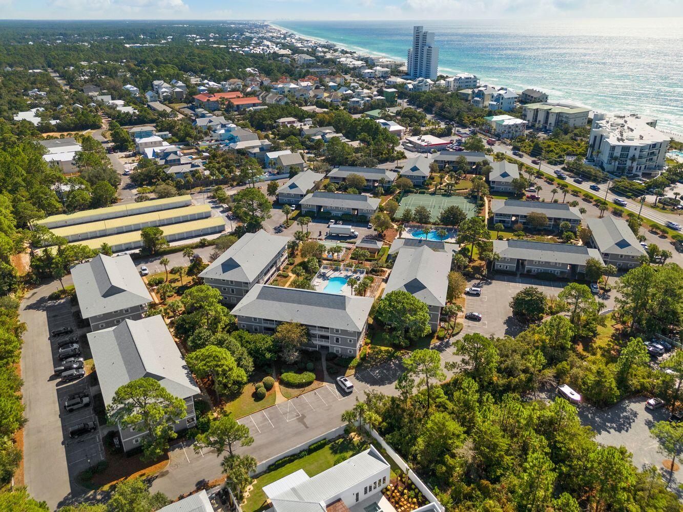 BEACHWOOD VILLAS CONDO - Residential