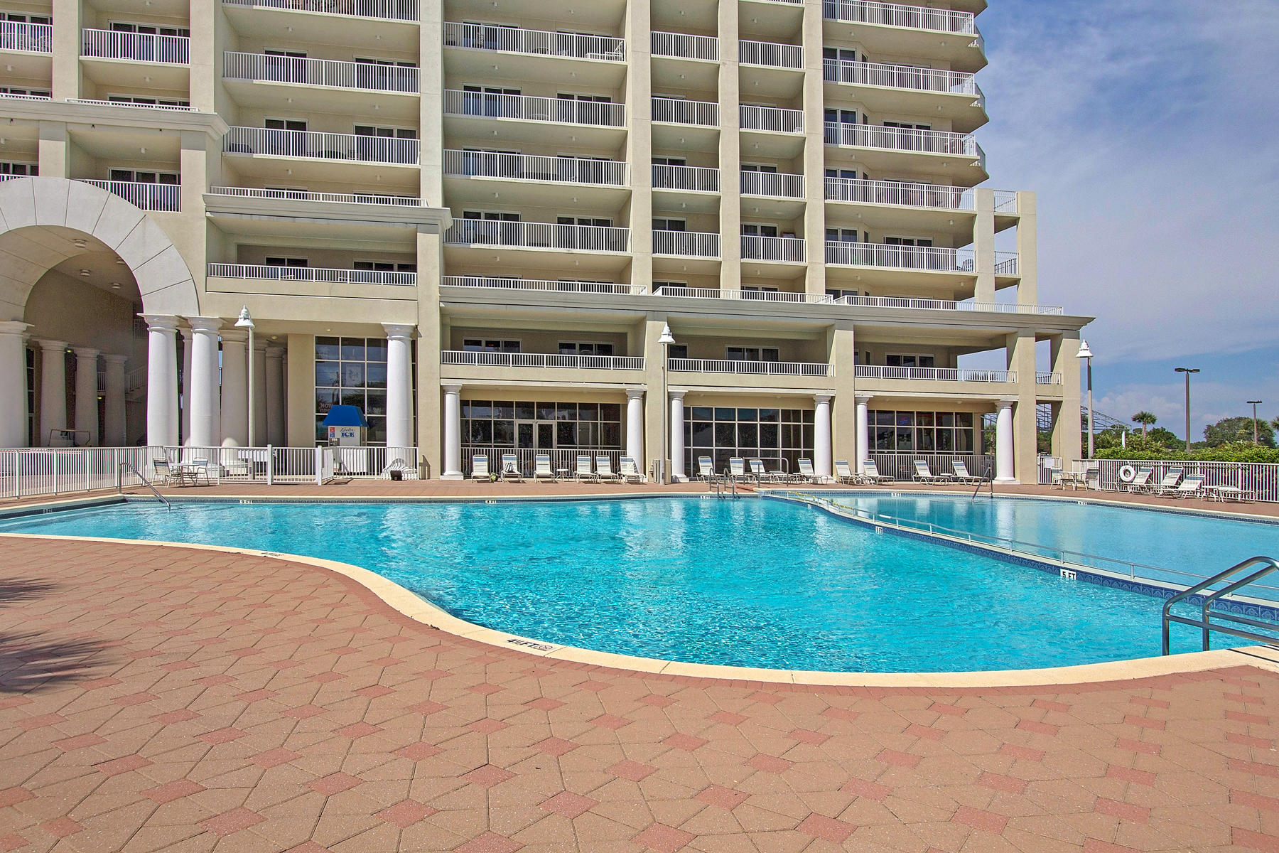 ARIEL DUNES - Residential