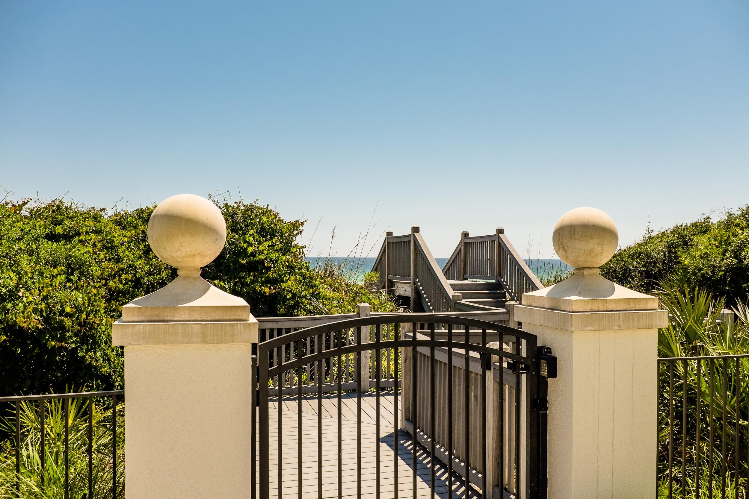 PARK PLACE ON SEAGROVE BEACH#402 - Residential