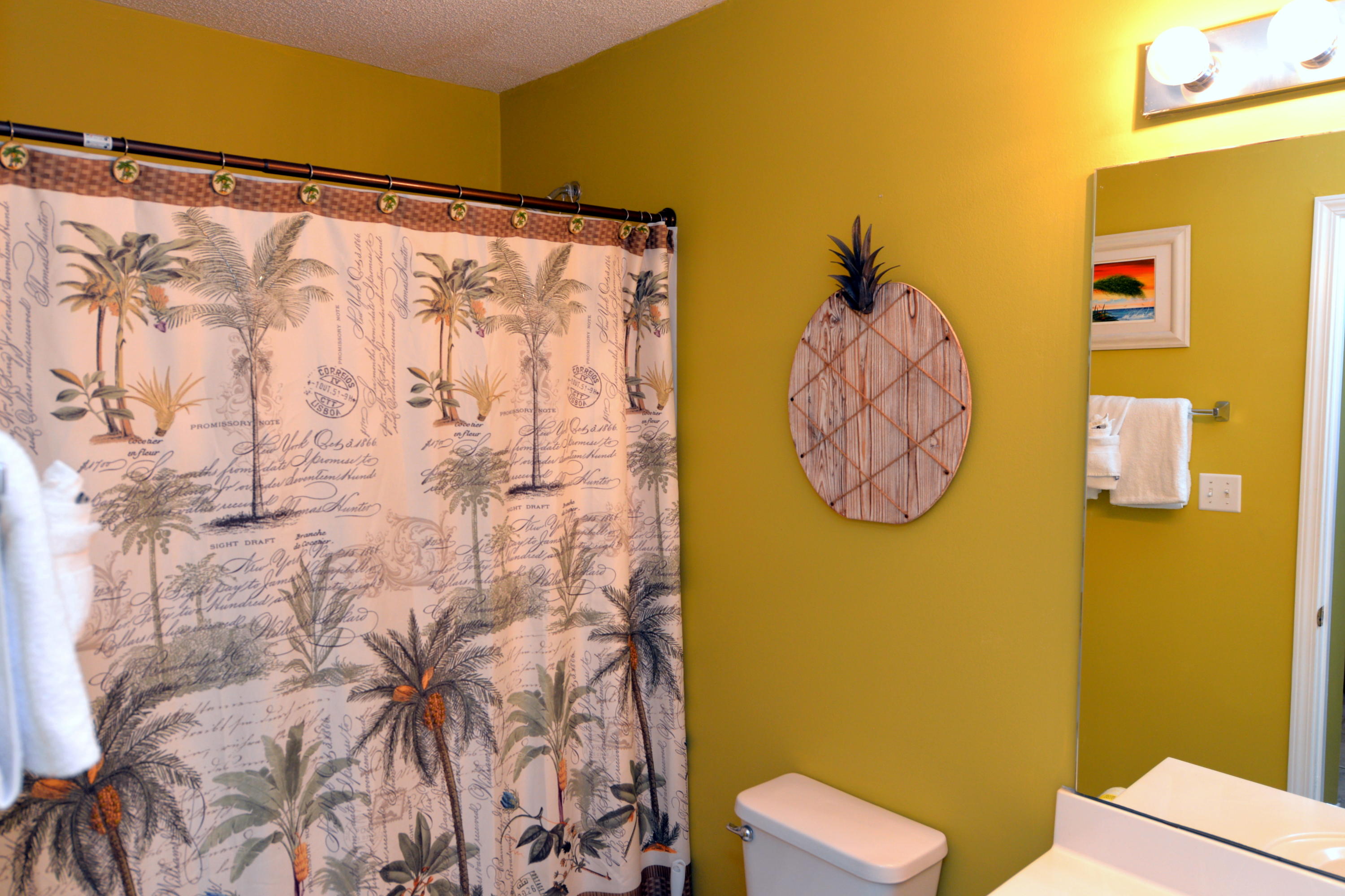 MARAVILLA CONDO 3 - Residential