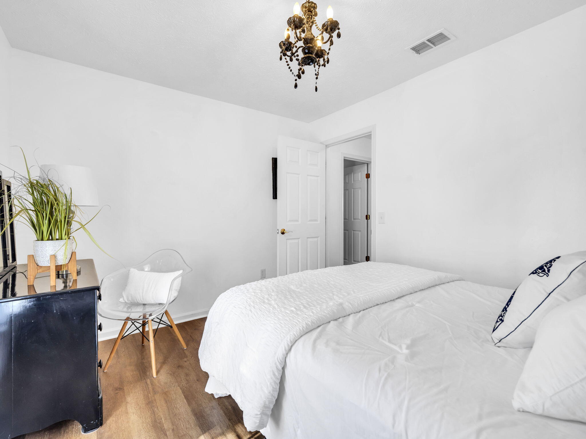 HOLIDAY BEACH UNIT 15 - Residential