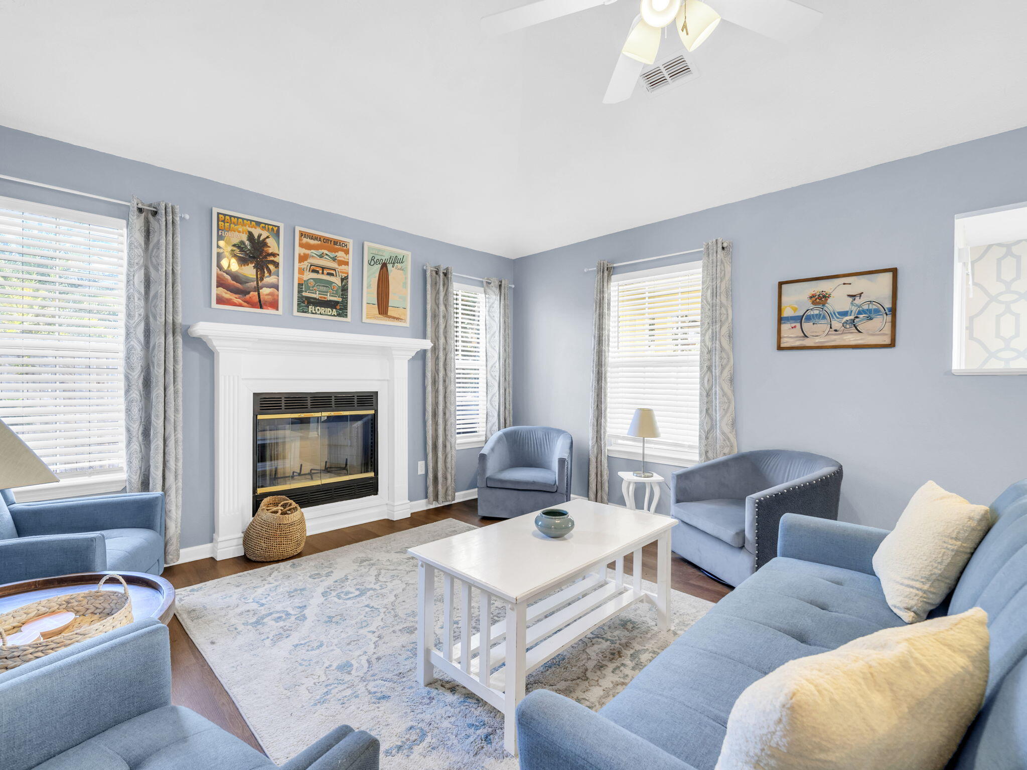 HOLIDAY BEACH UNIT 15 - Residential