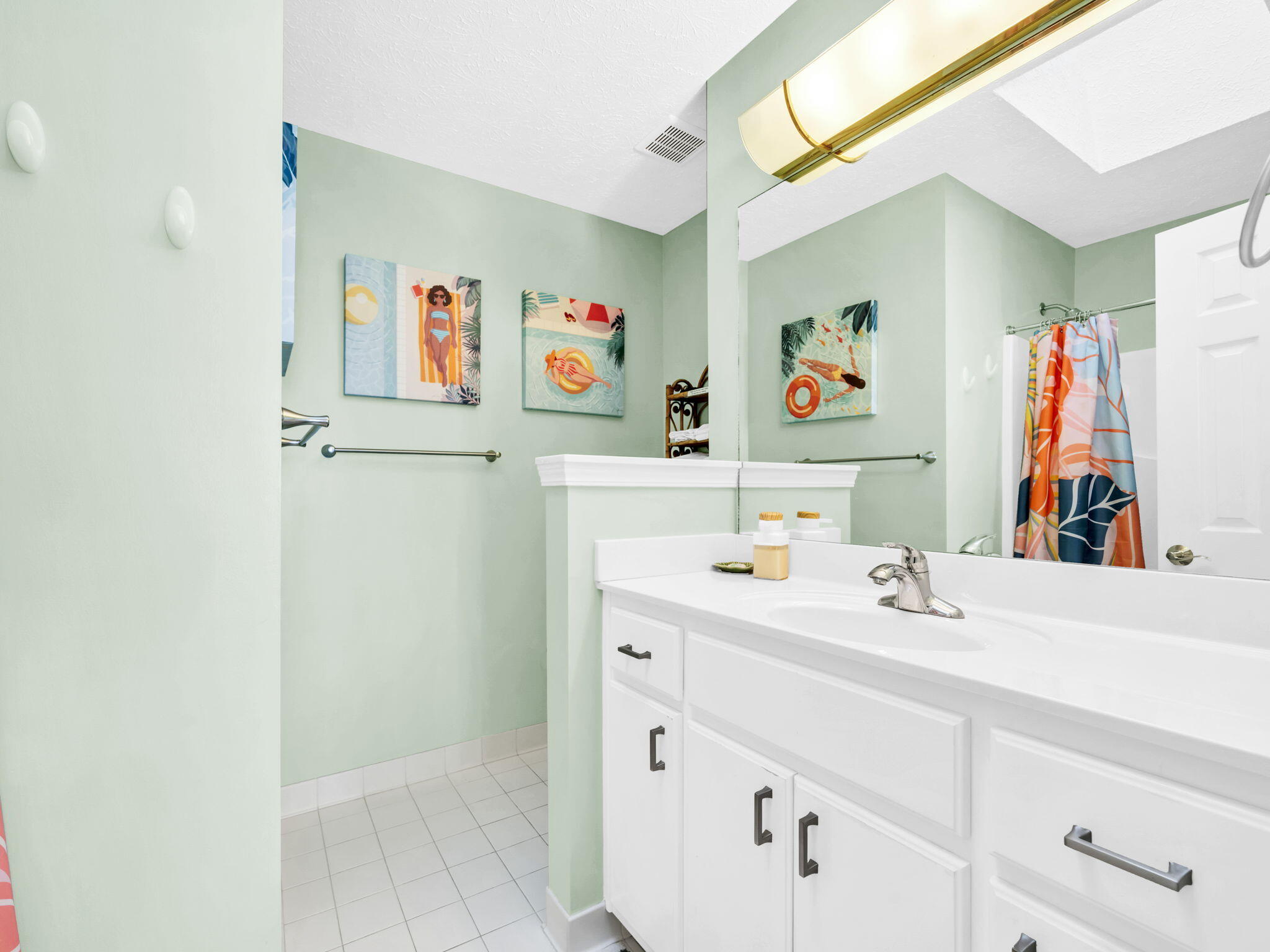 HOLIDAY BEACH UNIT 15 - Residential