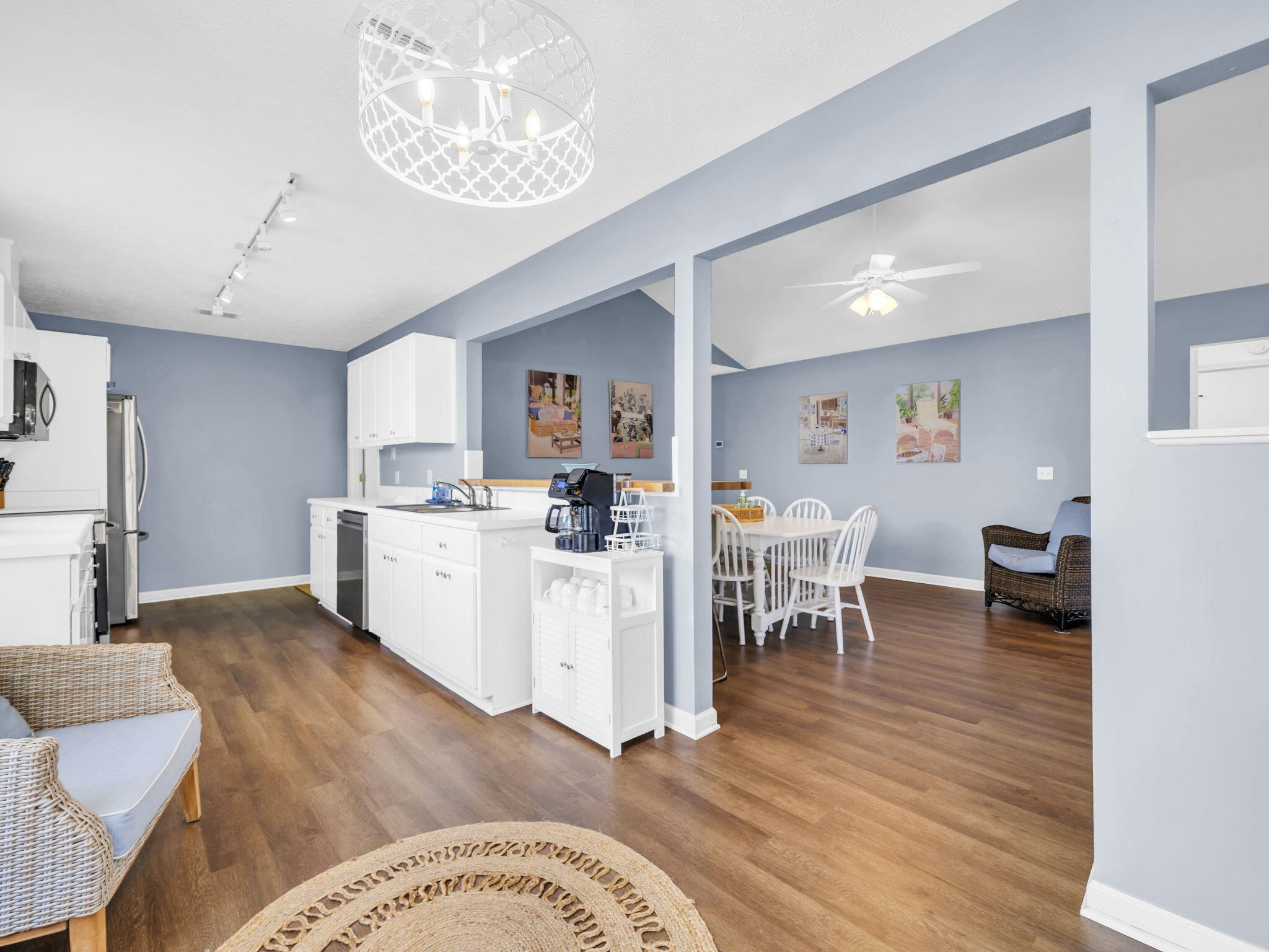 HOLIDAY BEACH UNIT 15 - Residential