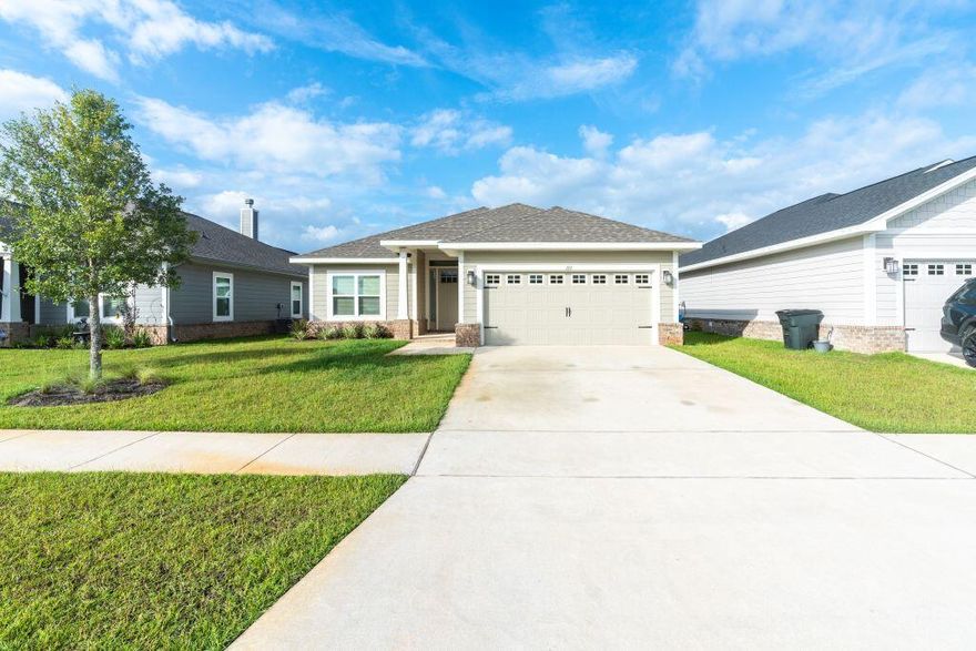 Beautiful Craftsman style home featuring 4 bedrooms and 2-baths boasting an open floorplan and over 1,800 square feet of living space located just a short 15 minute drive to South Walton Beaches. This home is light and bright and located just across the street from the pool and clubhouse. Features include large primary suite with walk-in closet, large primary bath with double sinks, granite countertops, separate soaking tub and shower. Beautiful eat-in kitchen with plenty of cabinets and granite countertops. June 2023 appraised at $383,000, get instant equity!