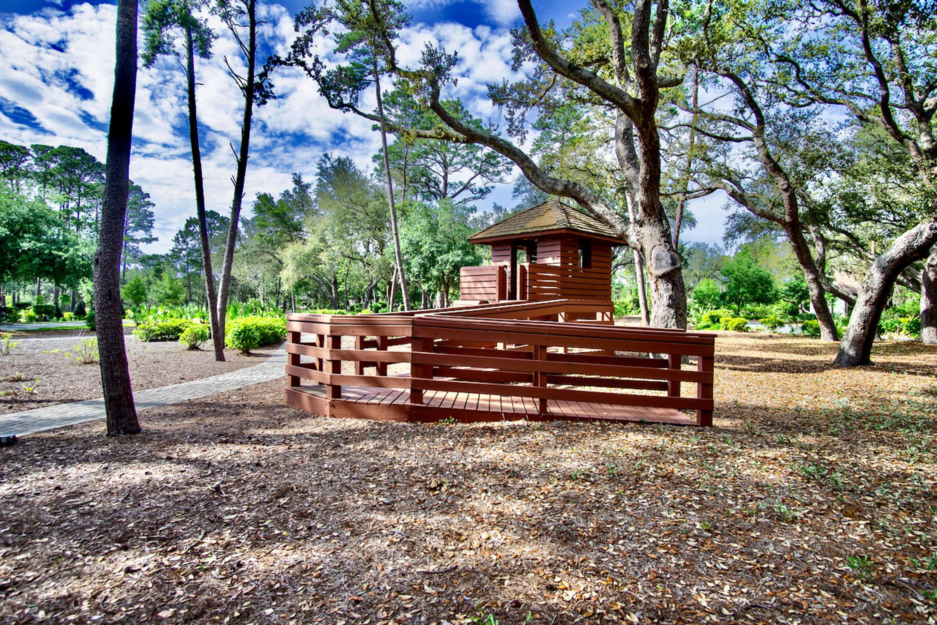 WILD HERON - THE COURTS - Residential