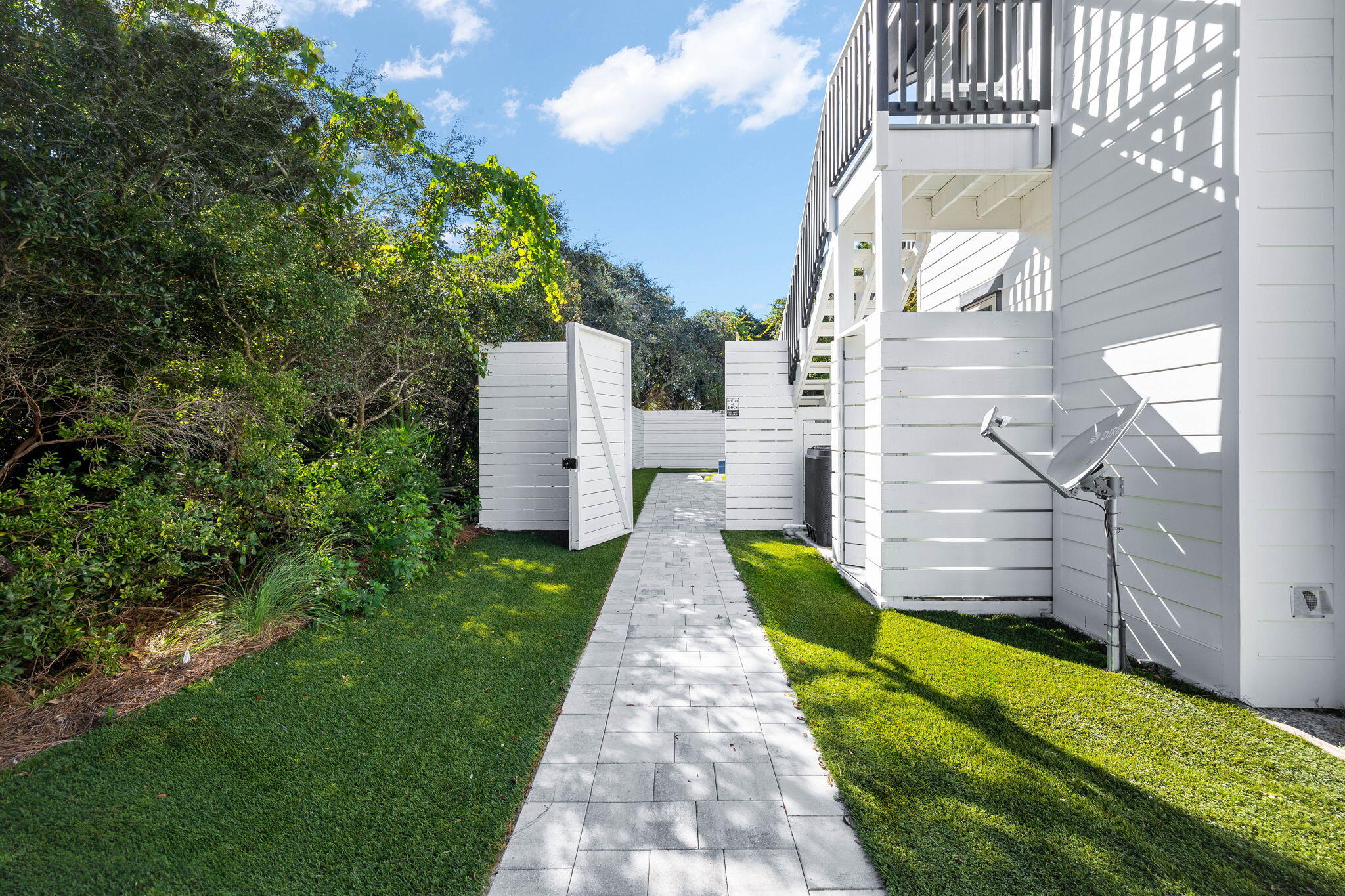 SAND CLIFFS - Residential