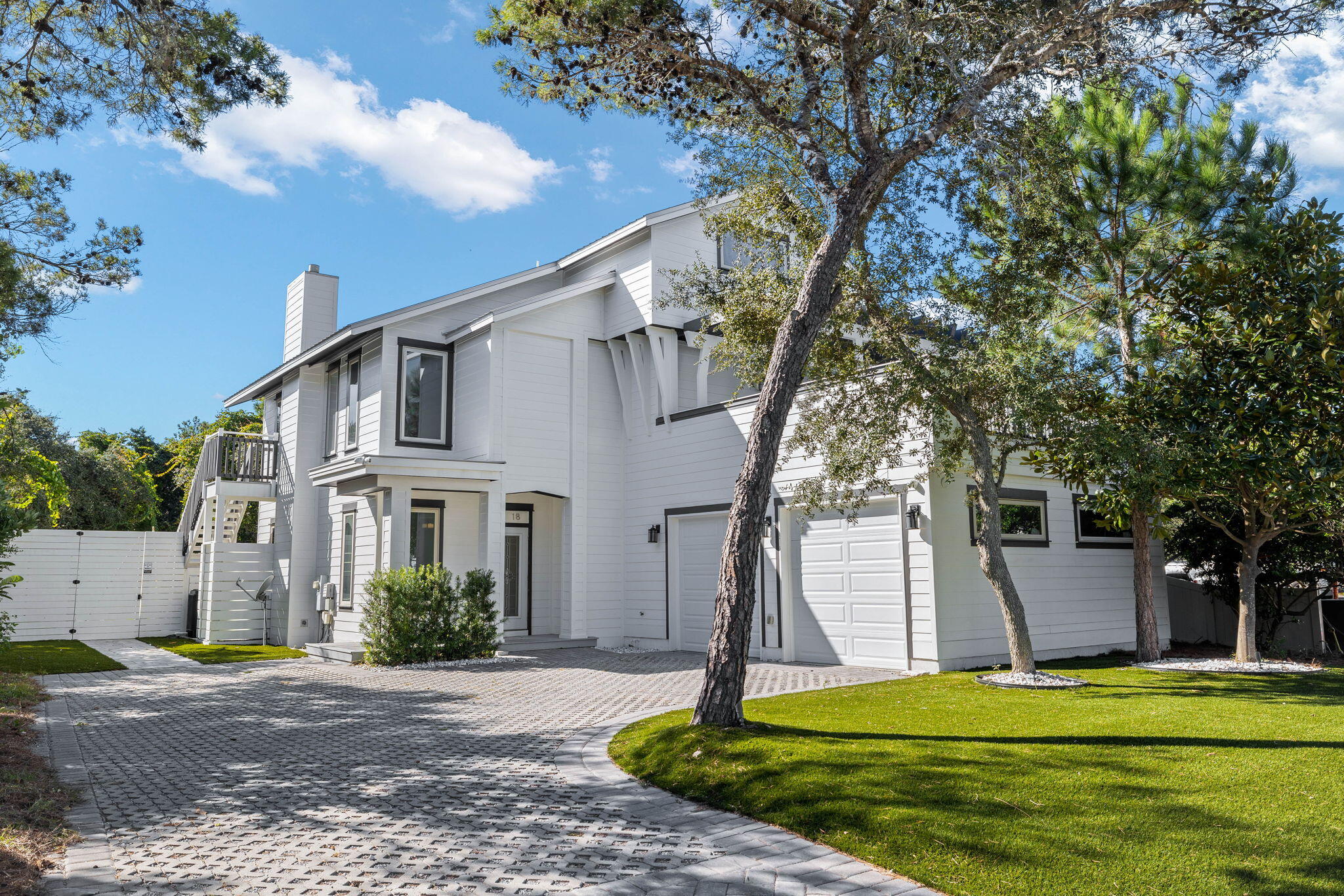 SAND CLIFFS - Residential