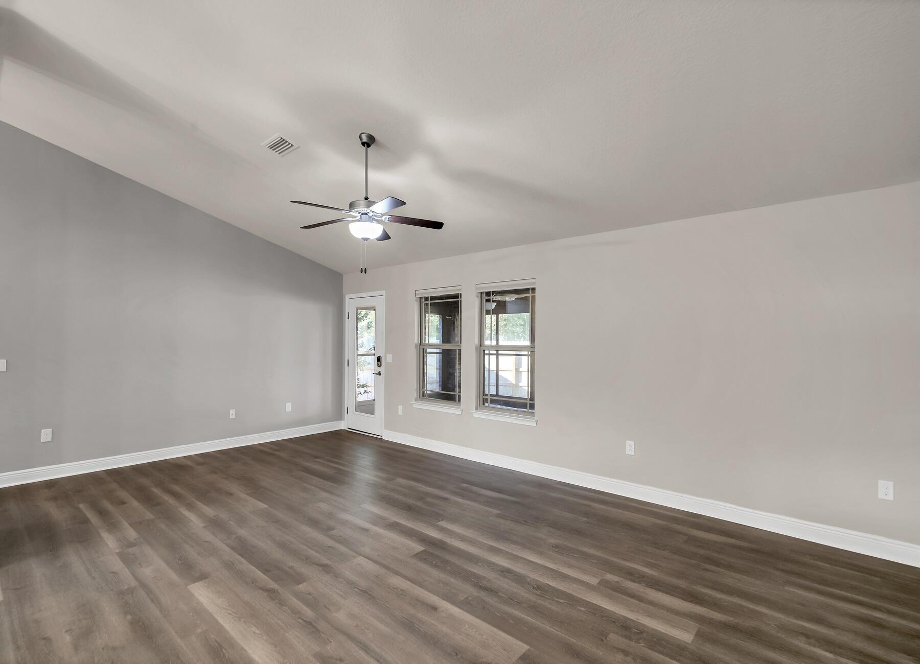 ZARCHARY ESTATES - Residential