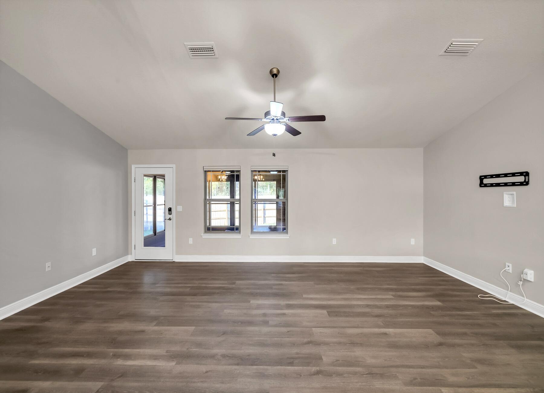 ZARCHARY ESTATES - Residential