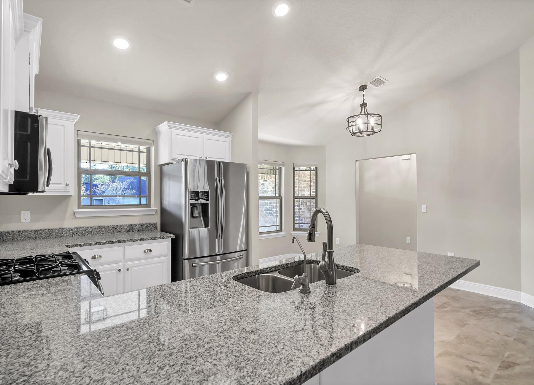 ZARCHARY ESTATES - Residential