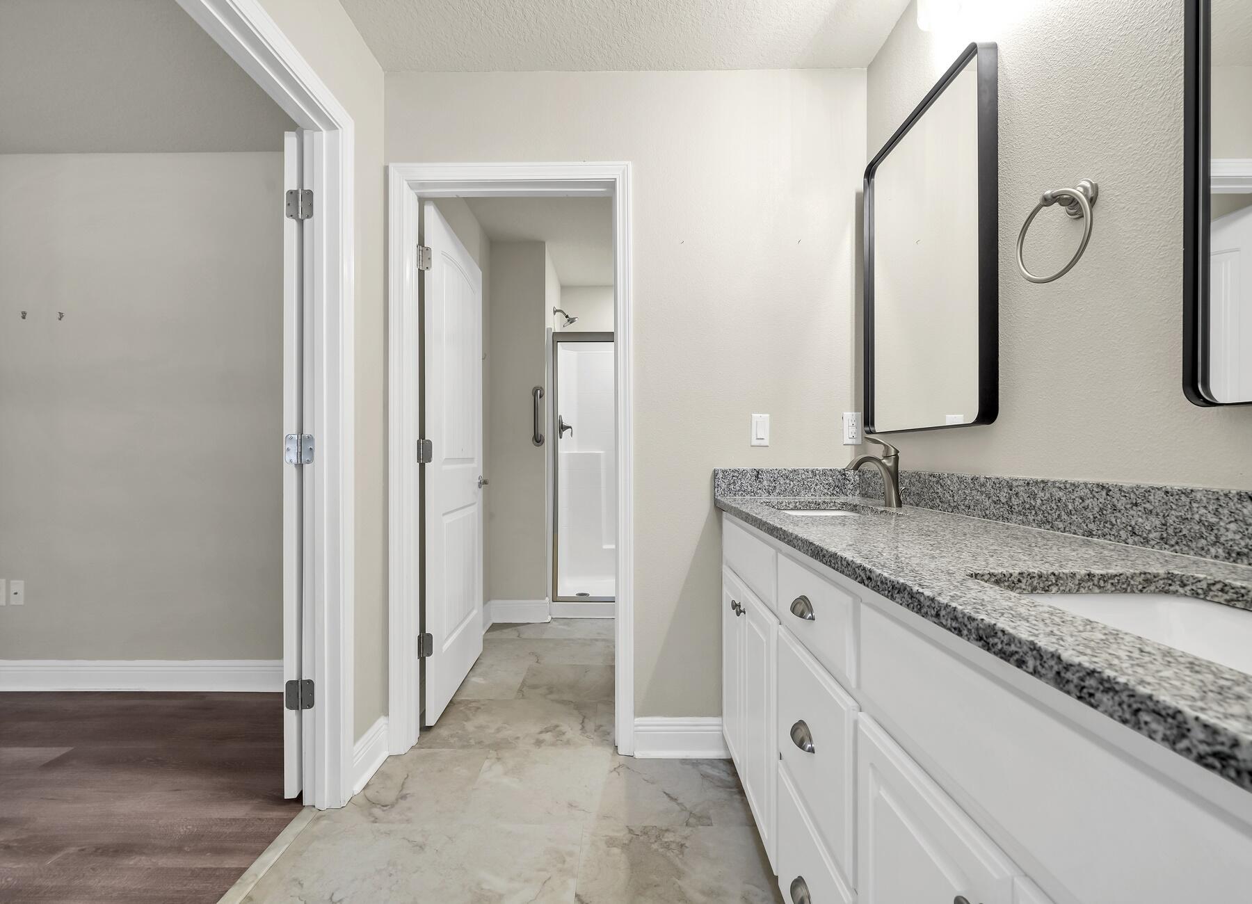 ZARCHARY ESTATES - Residential