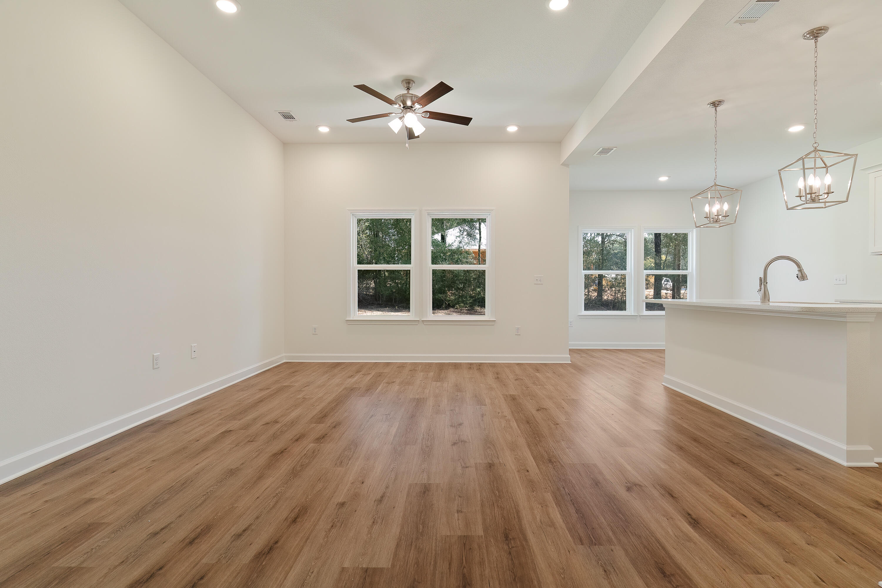 GARDEN CITY - Residential