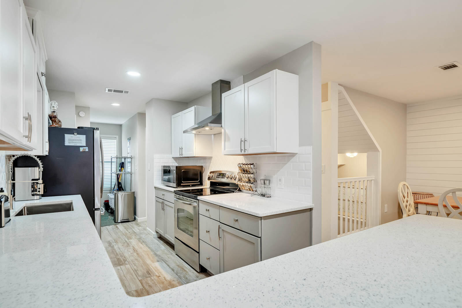 GREENREEF T/H PH 2 - Residential