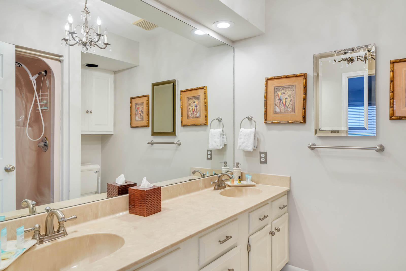 GREENREEF T/H PH 2 - Residential