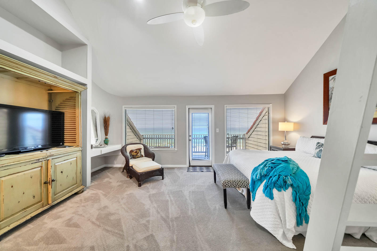 GREENREEF T/H PH 2 - Residential