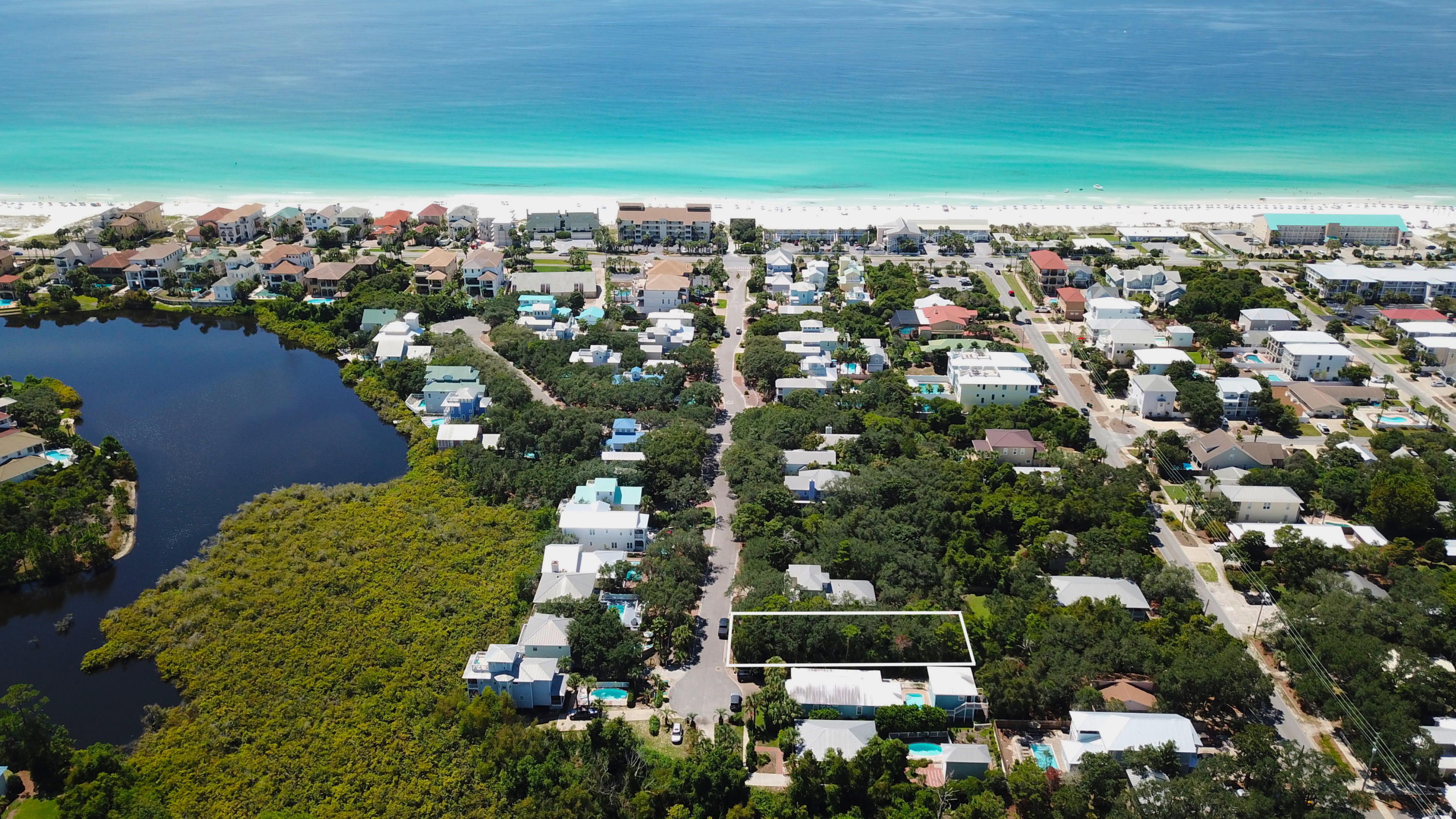 CRYSTAL BEACH - Land