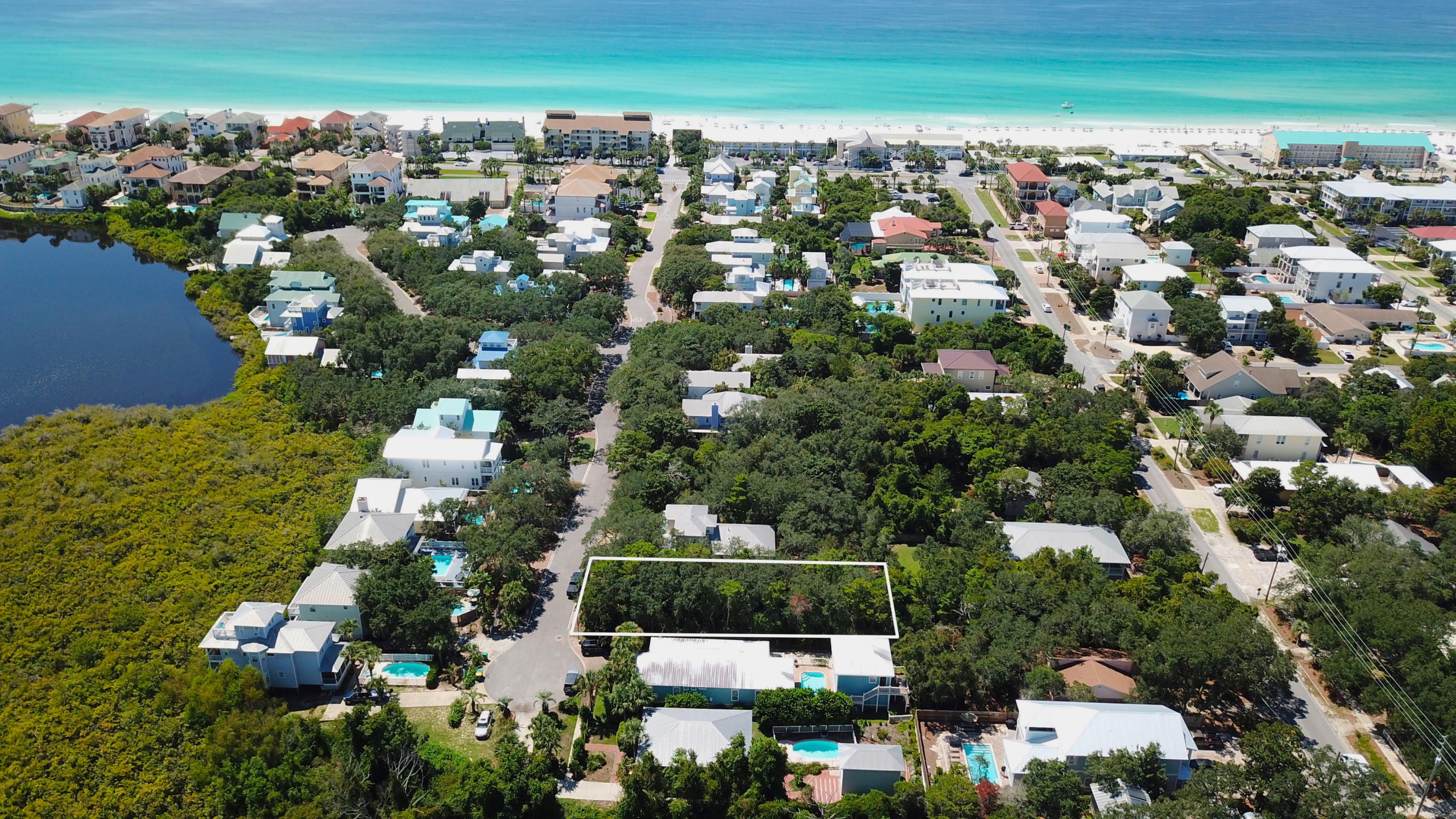 CRYSTAL BEACH - Land