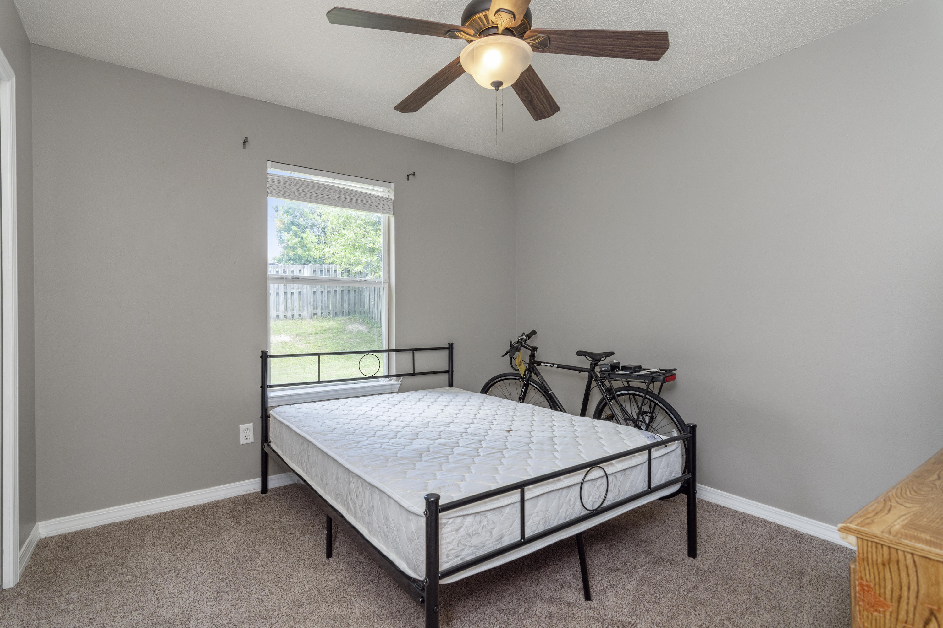 NORTHVIEW ESTATES 7TH ADDN - Residential