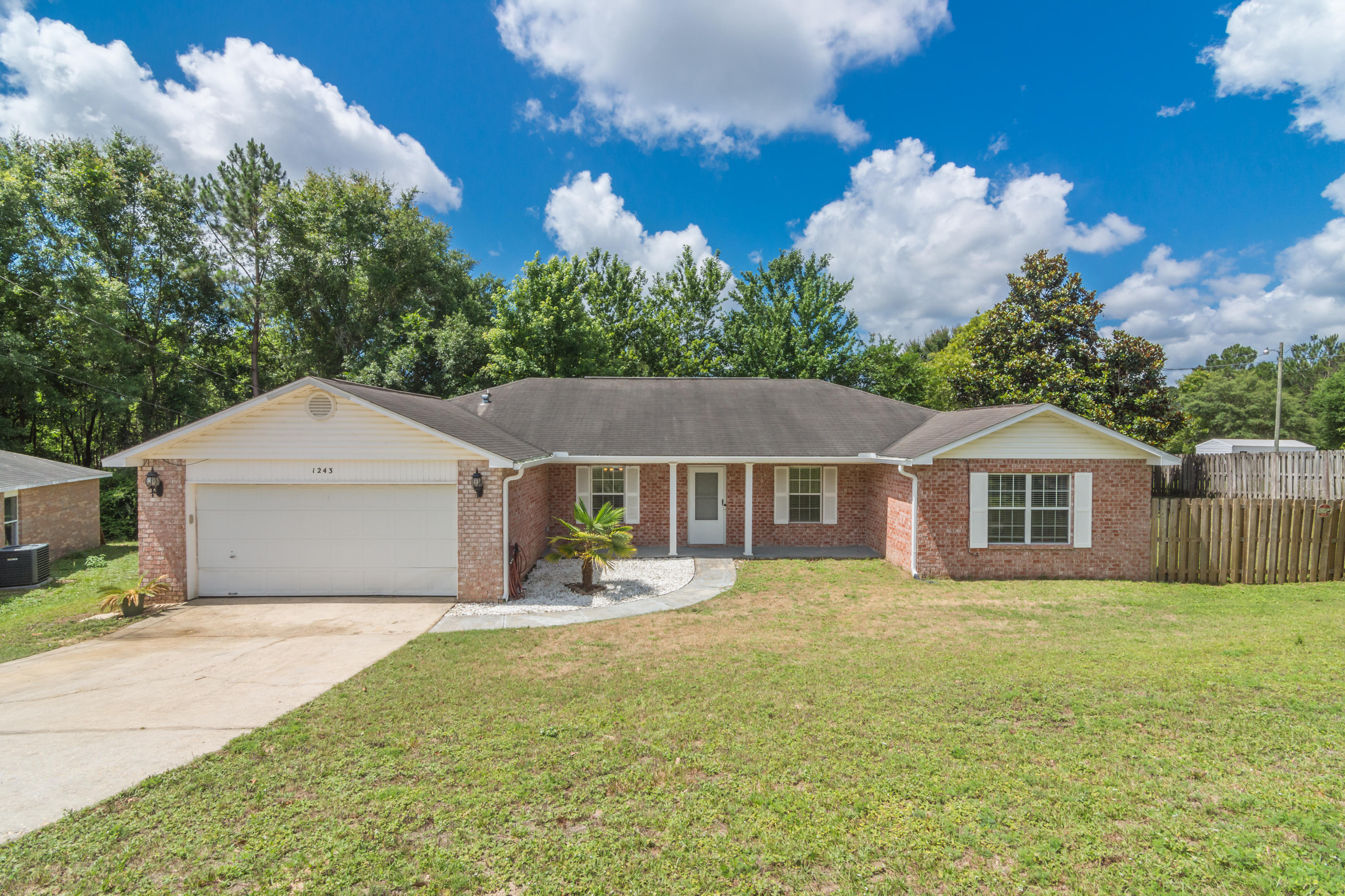 NORTHVIEW ESTATES 7TH ADDN - Residential