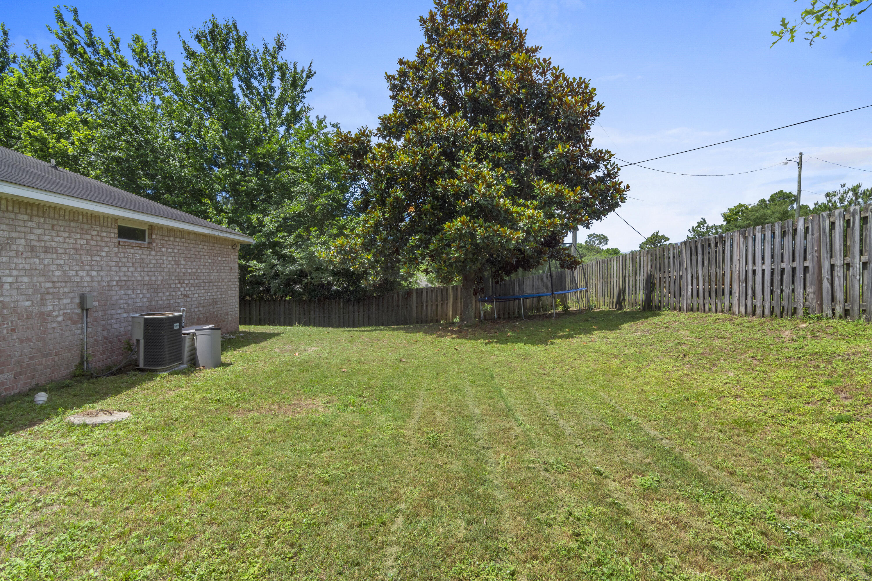 NORTHVIEW ESTATES 7TH ADDN - Residential