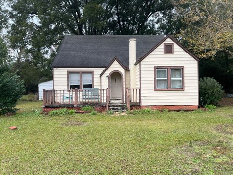 A home in Crestview