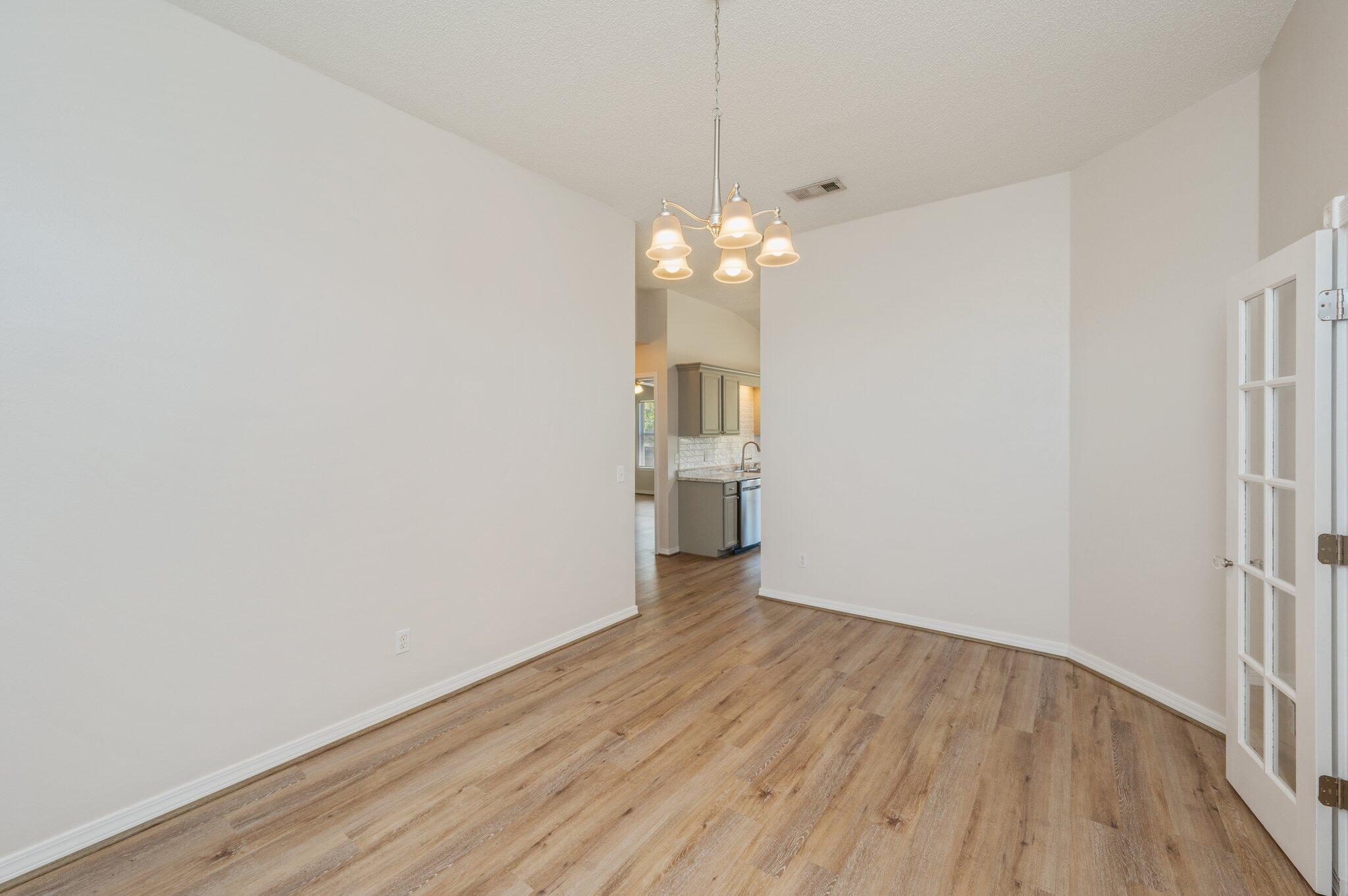 WESTVIEW ESTATES - Residential Lease