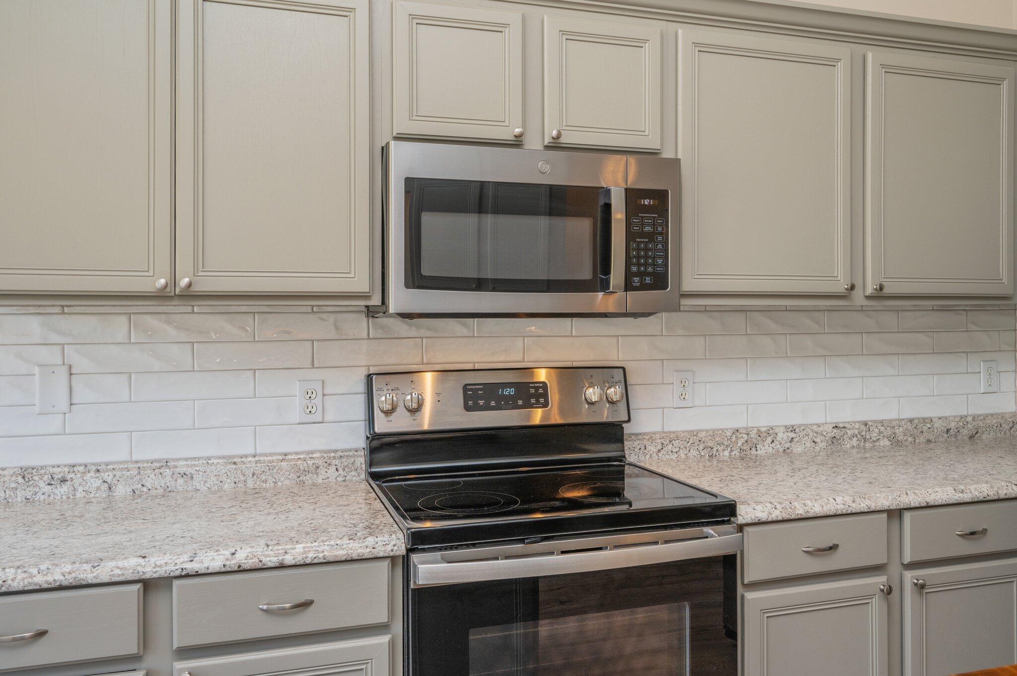 WESTVIEW ESTATES - Residential Lease