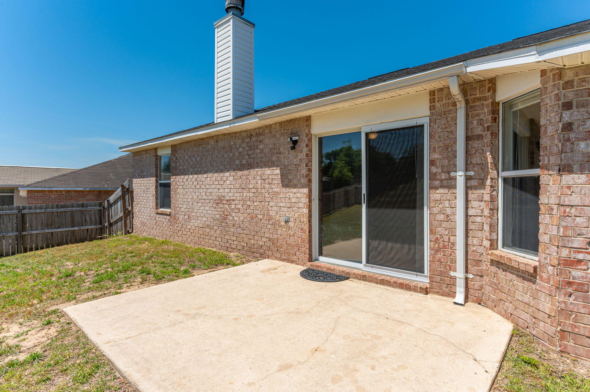 WESTVIEW ESTATES - Residential Lease