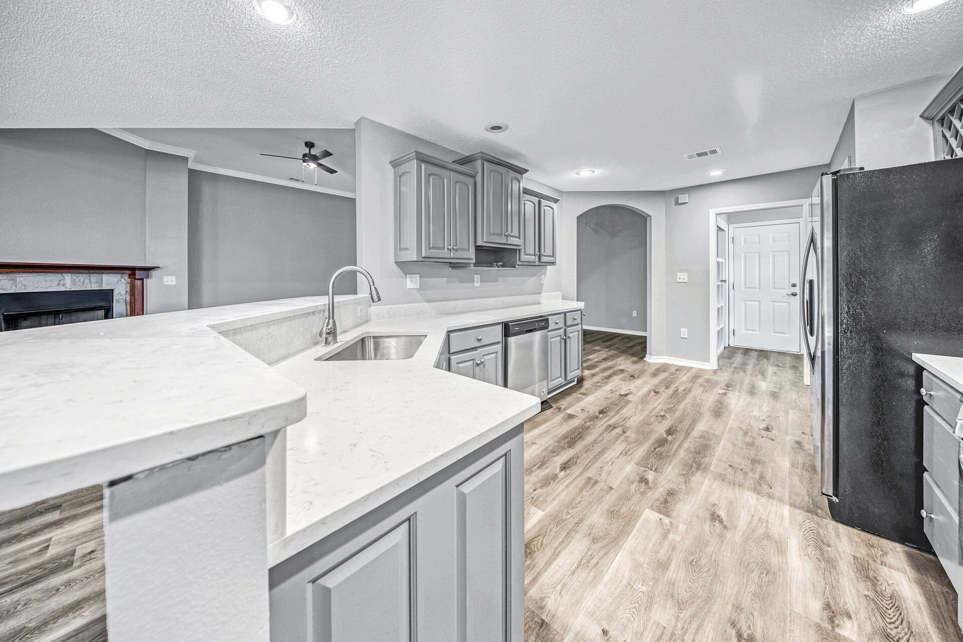 RIVERCHASE S/D - Residential