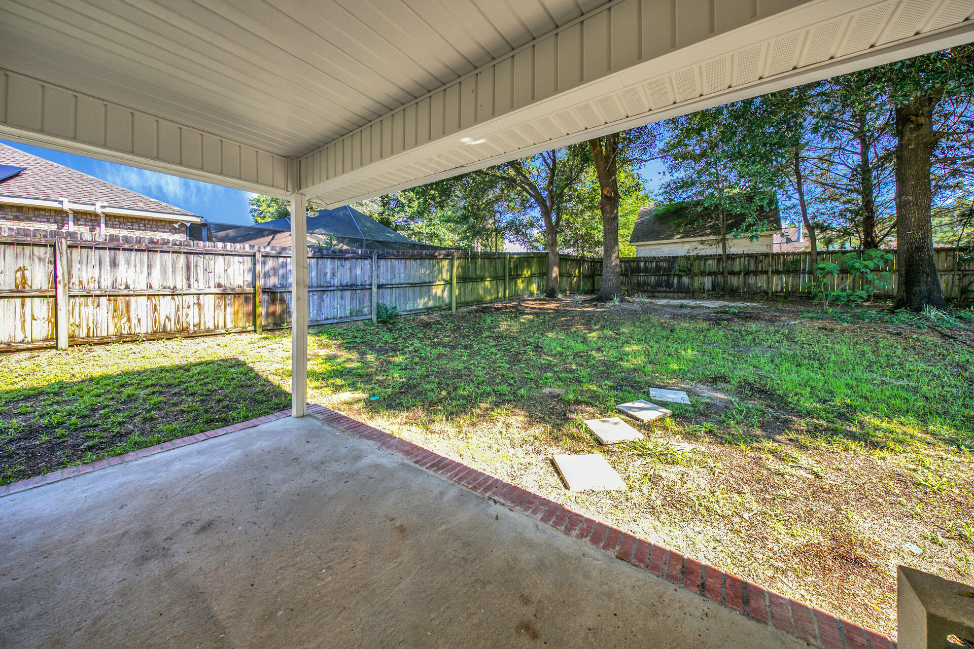 RIVERCHASE S/D - Residential