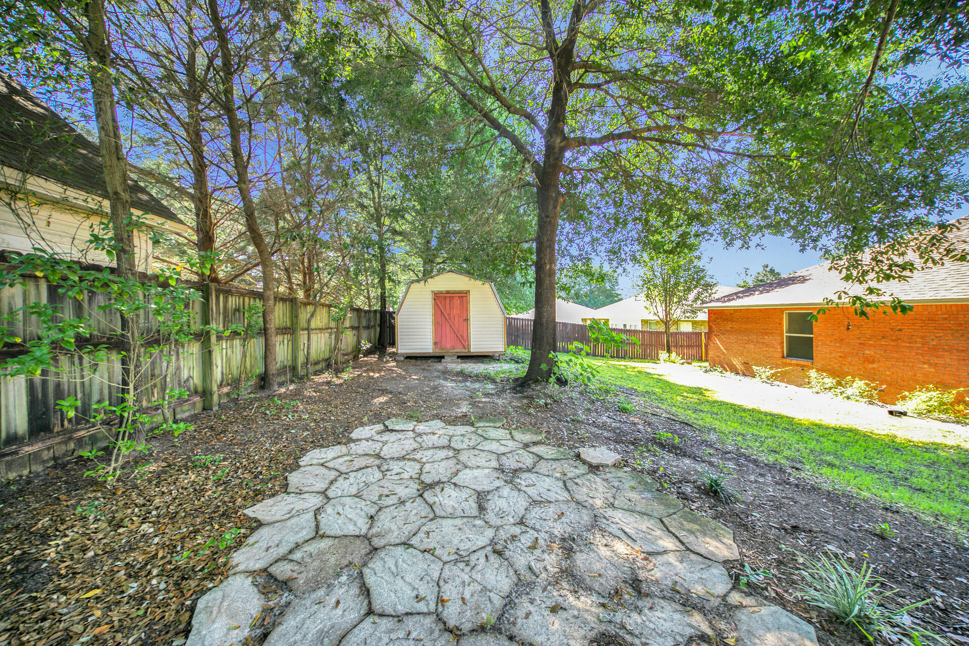 RIVERCHASE S/D - Residential