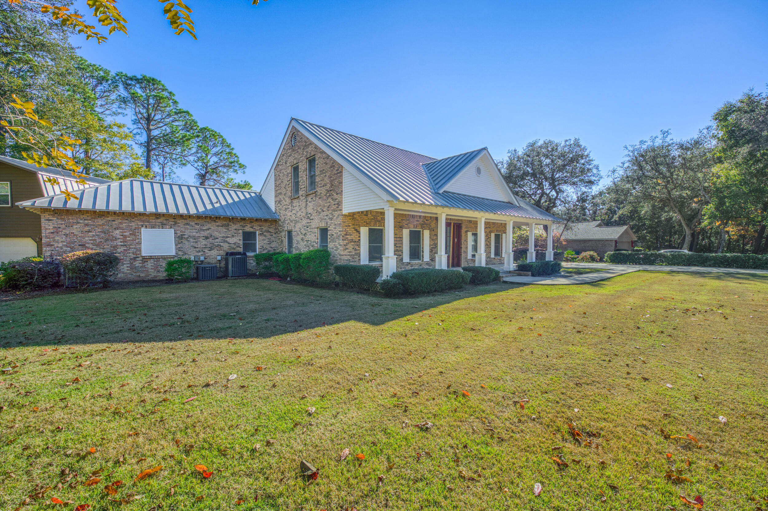 SHIRKS BAYOU - Residential