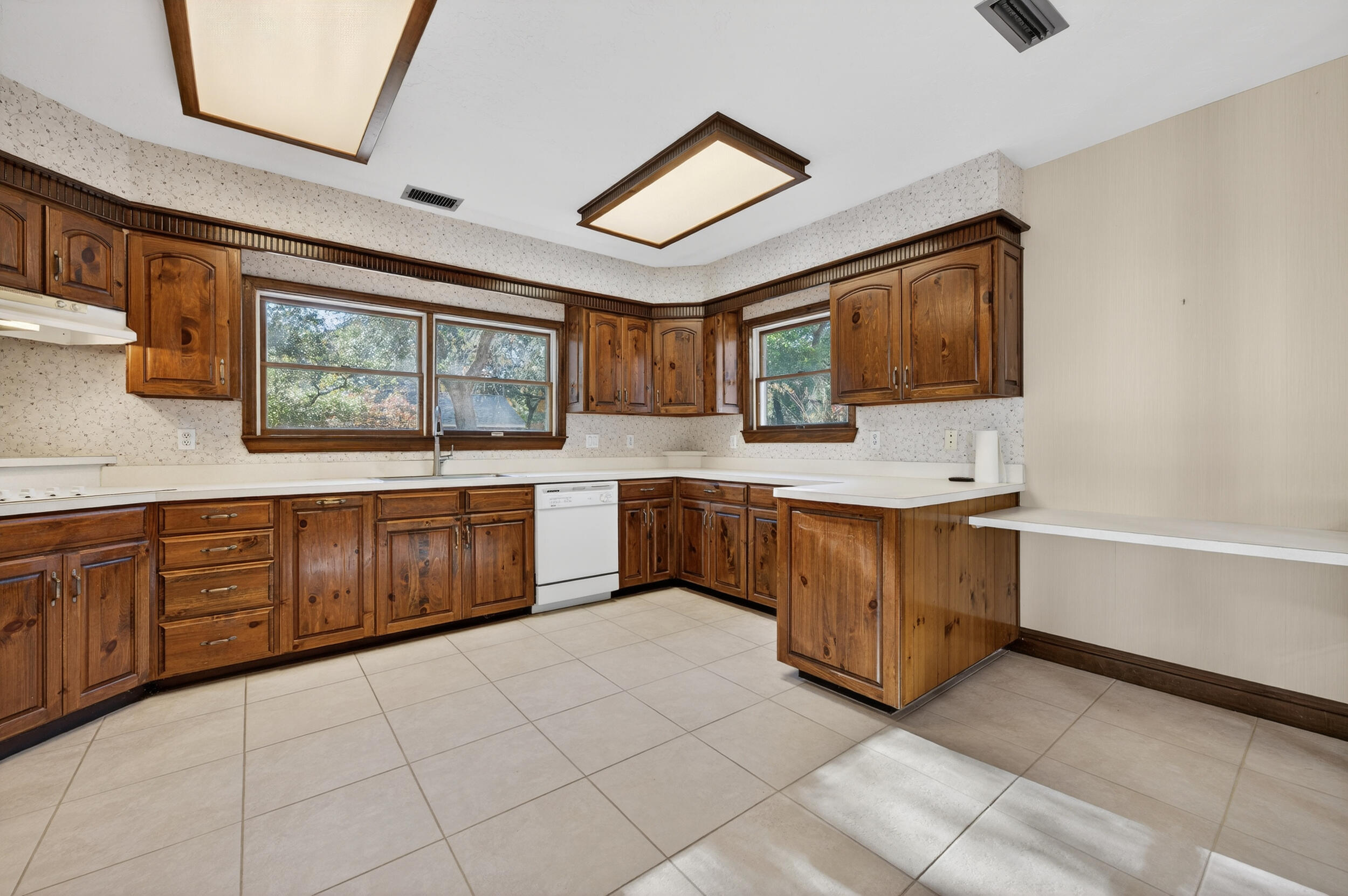 SHIRKS BAYOU - Residential