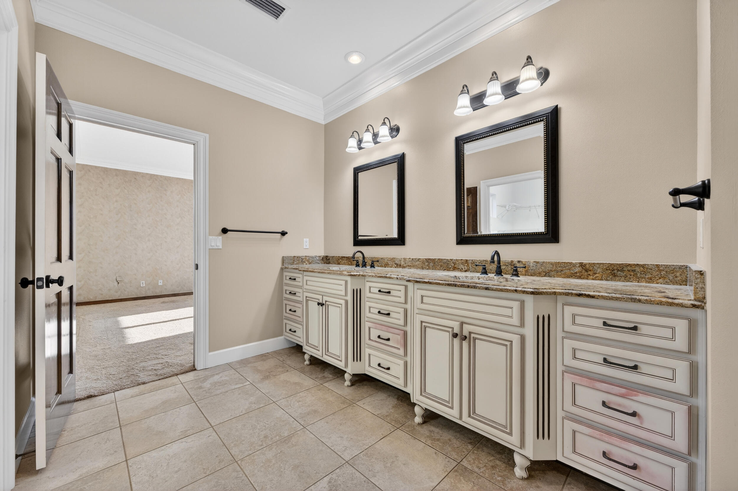 SHIRKS BAYOU - Residential