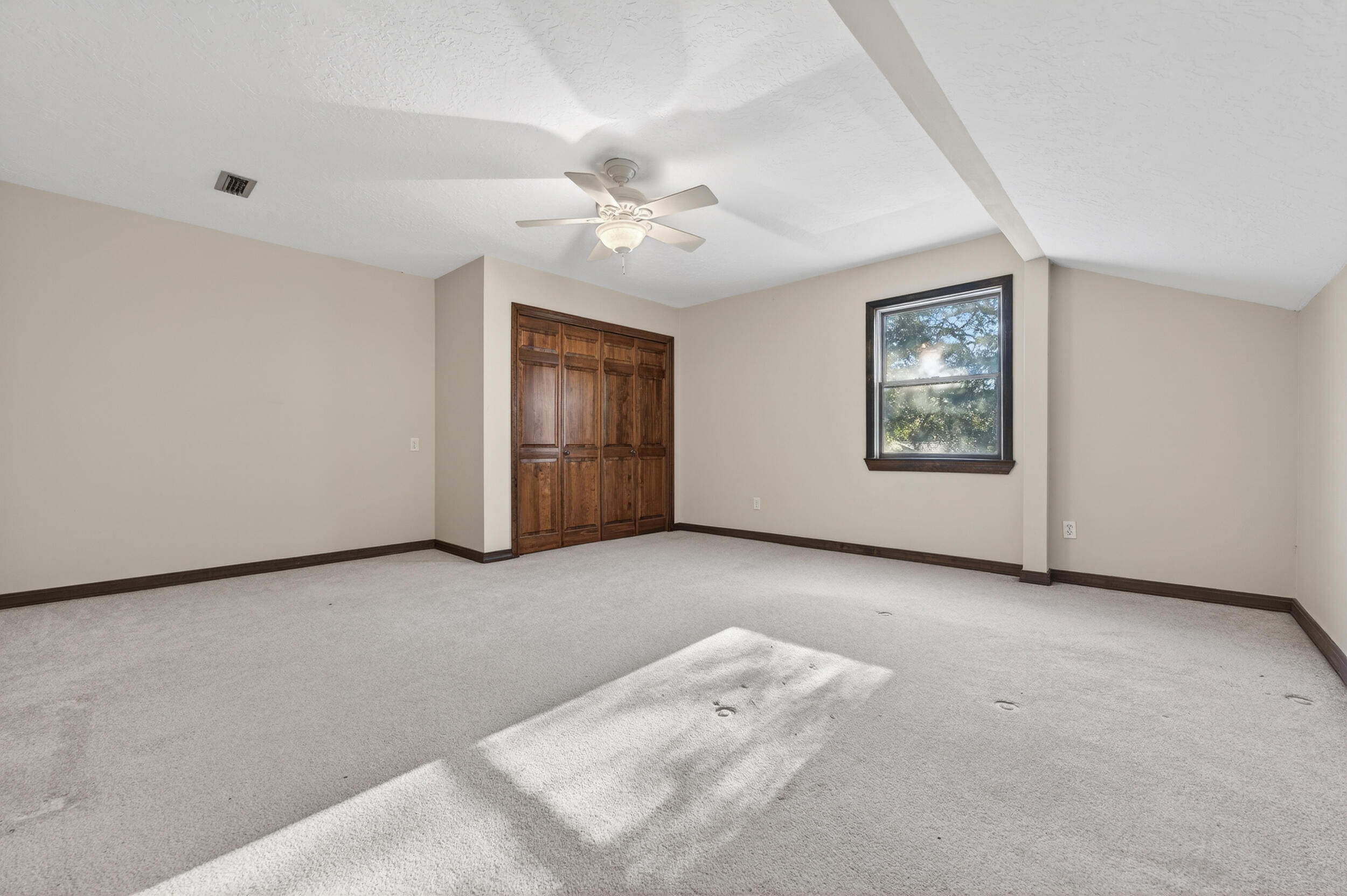 SHIRKS BAYOU - Residential