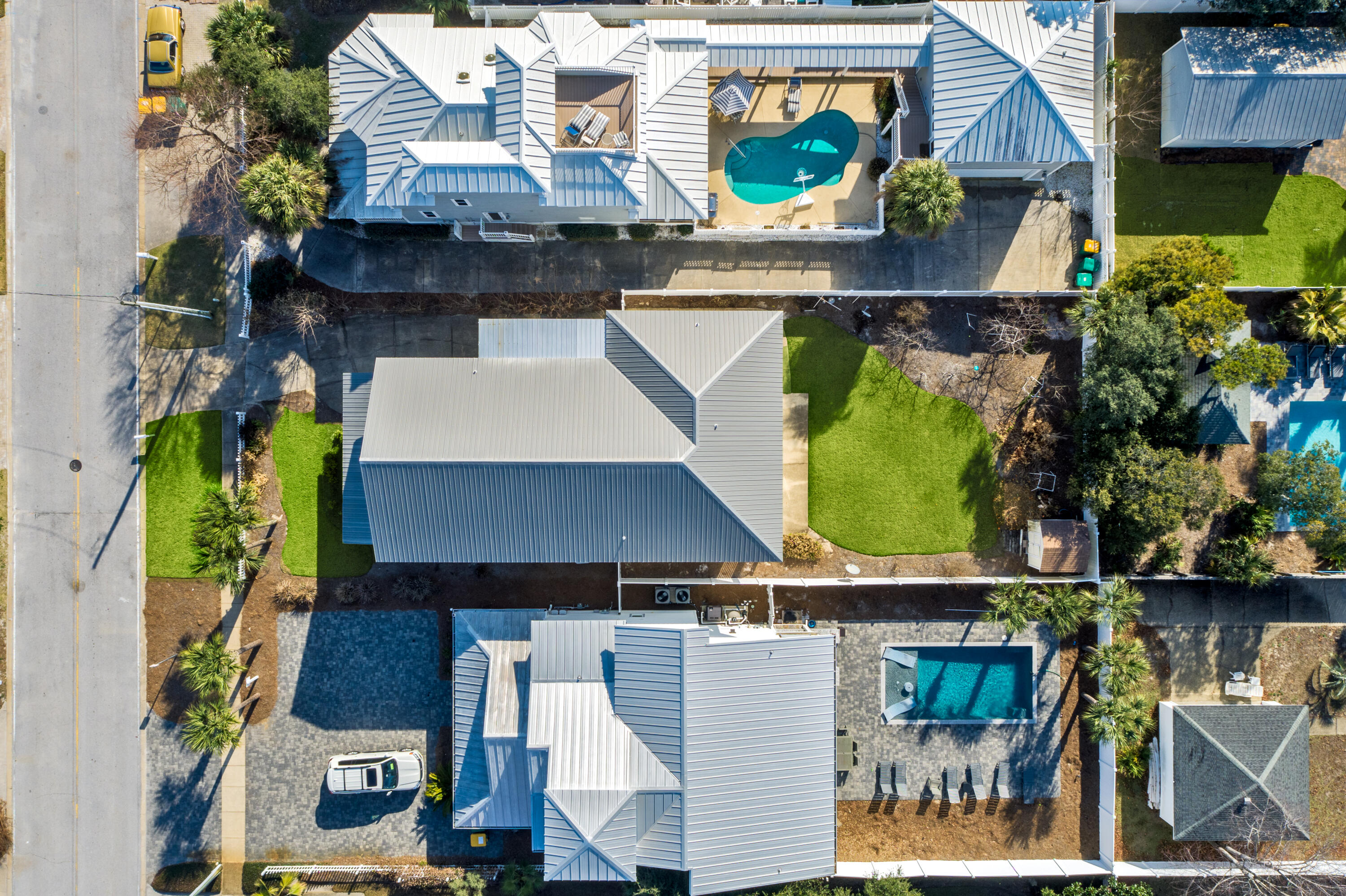 CRYSTAL BEACH - Residential