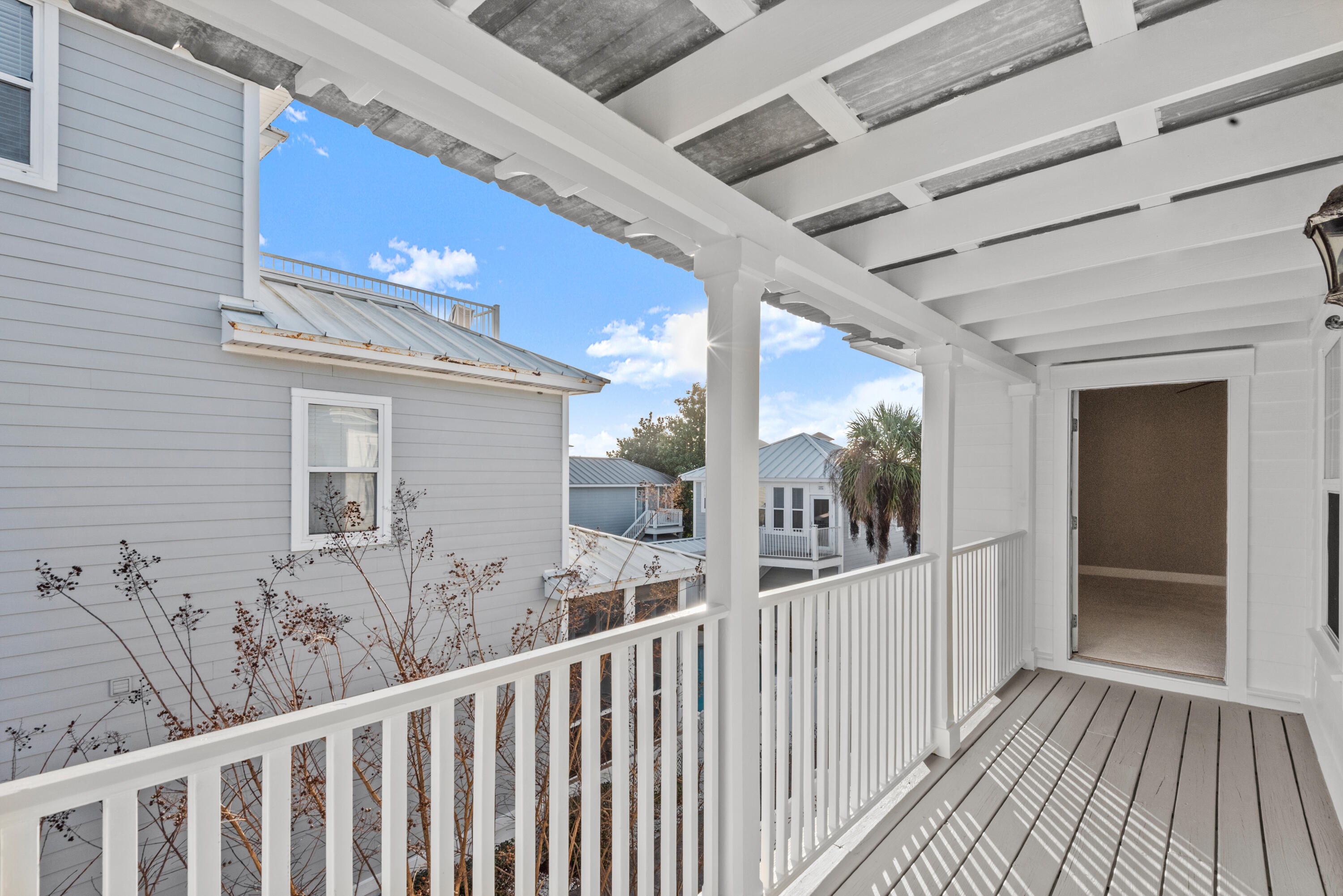 CRYSTAL BEACH - Residential