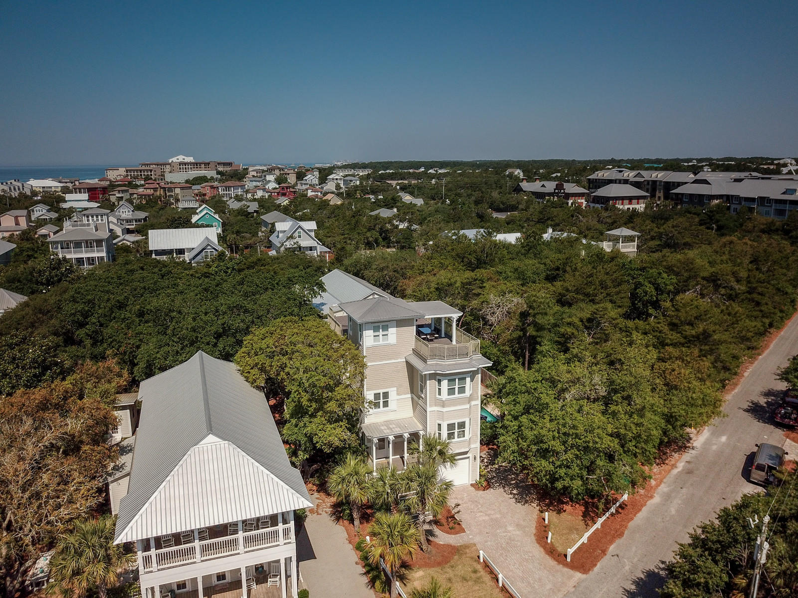 BLUE MOUNTAIN BEACH - Residential