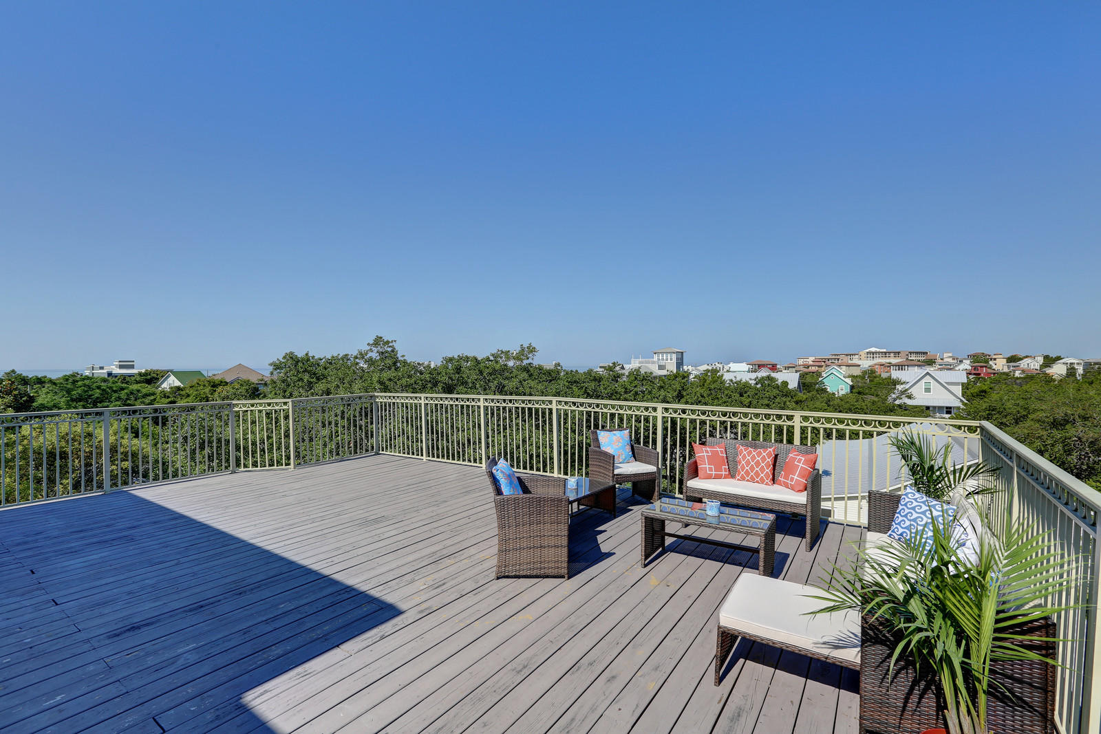 BLUE MOUNTAIN BEACH - Residential