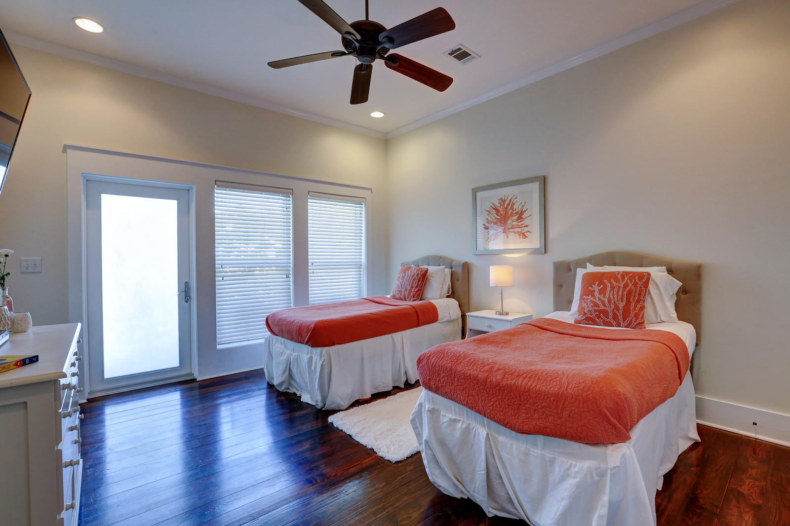 BLUE MOUNTAIN BEACH - Residential