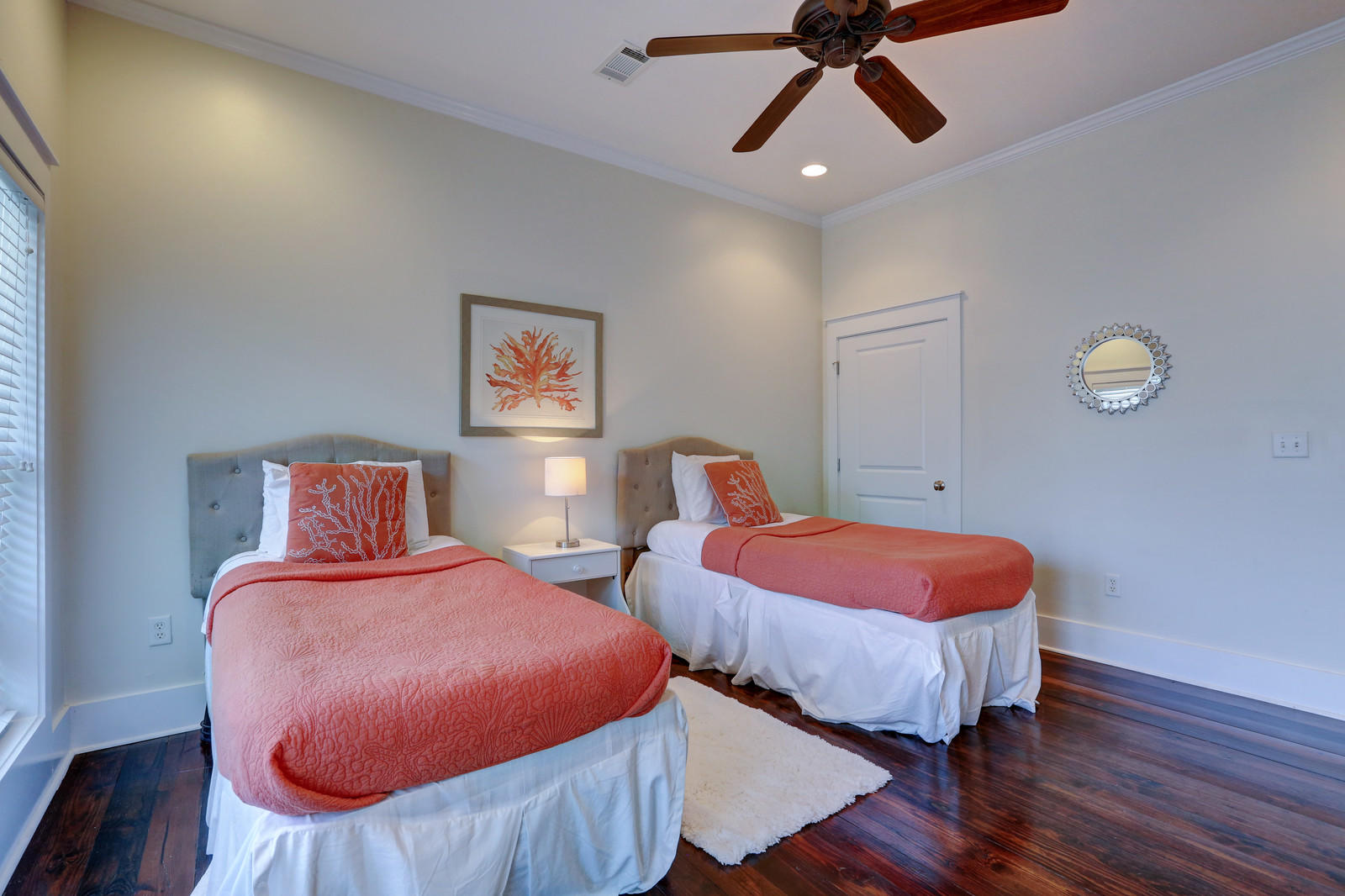 BLUE MOUNTAIN BEACH - Residential