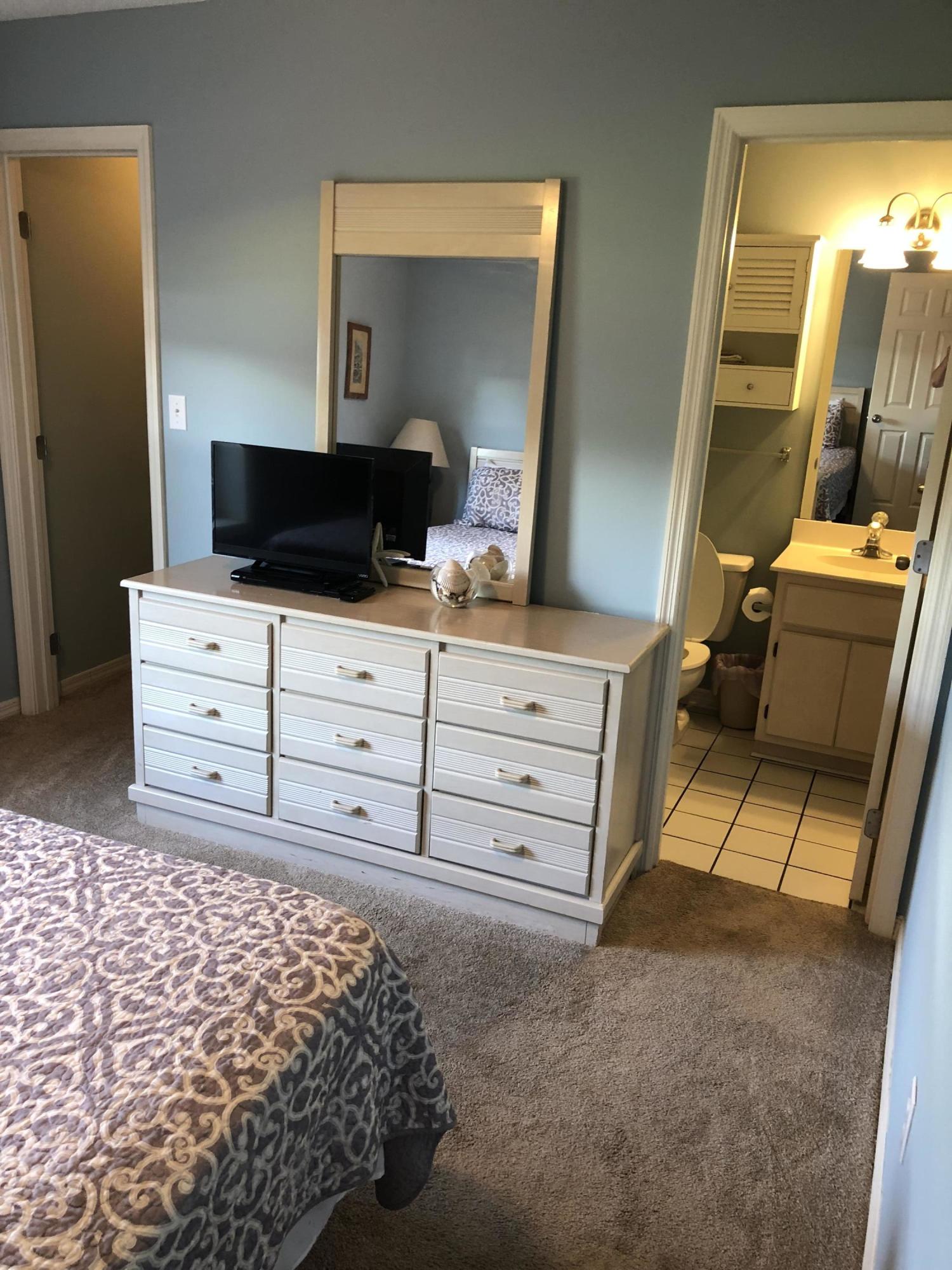 BEACHSIDE VILLAS CONDO - Residential